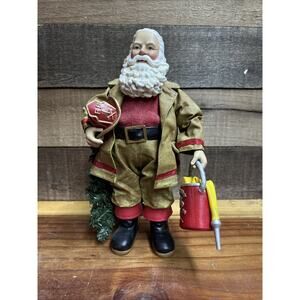 Clothtique Possible Dreams Home From the Station 713398 Santa Fireman In Box